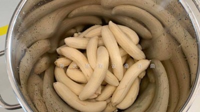 香蕉酒怎么做？水果釀酒設(shè)備釀造香蕉酒技術(shù)