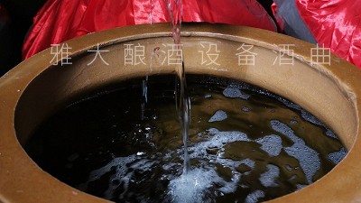 白酒香型到底是怎樣產(chǎn)生的？濃香醬香清香等是近代才有的嗎