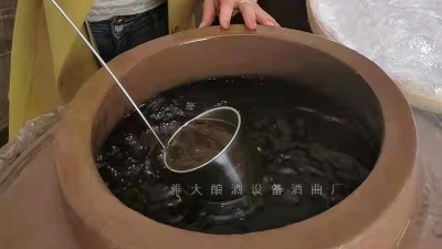 白酒新國標(biāo)規(guī)定白酒不能加食品添加劑了，那現(xiàn)在白酒還要調(diào)嗎？